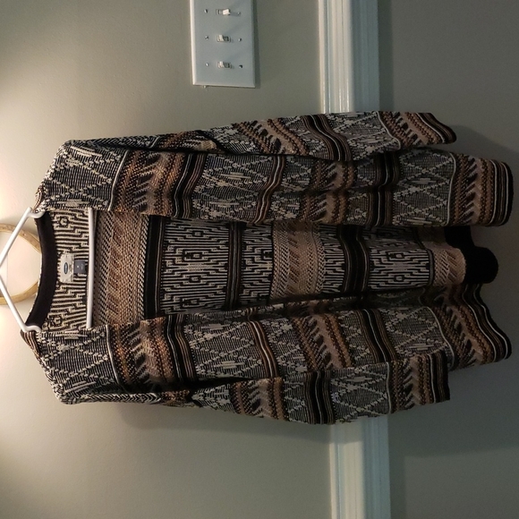 Cute cardigan! - Picture 1 of 2